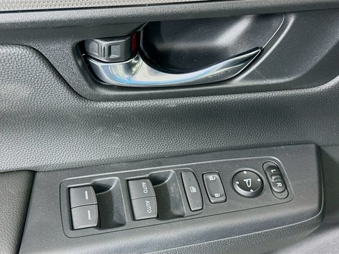 Certified 2026 Honda CR-V EX image 19