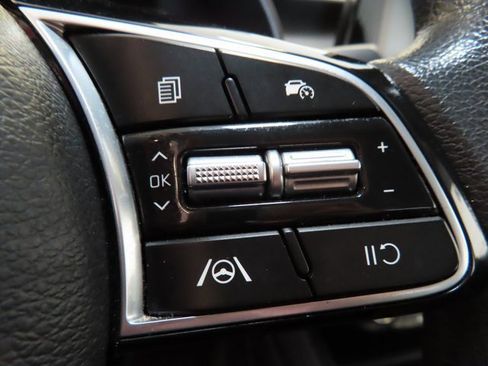 Used 2024 Kia Forte LXS image 21