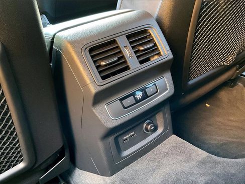 Used 2024 Audi SQ5 Premium Plus w/ Premium Plus Package image 10