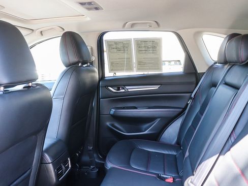 Used 2023 MAZDA CX-5 Carbon Edition image 22