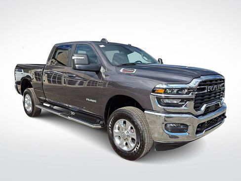 Used 2026 RAM 2500 Big Horn AWD/4WD image 1