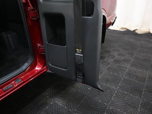 Used 2000 Chevrolet S10 Pickup LS w/ Preferred Equipment Group image 17