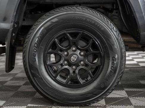 Used 2022 Toyota Tacoma SR5 image 19