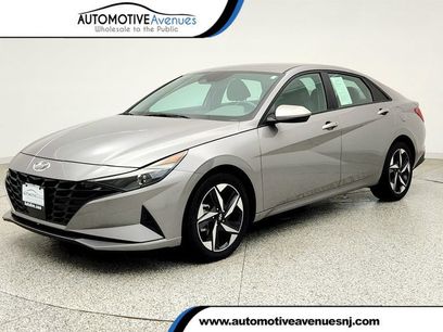 Used 2023 Hyundai Elantra SEL w/ Convenience Package