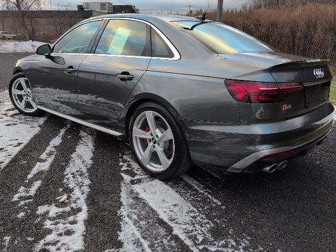 Used 2021 Audi S4 Premium Plus w/ Premium Plus Package image 5