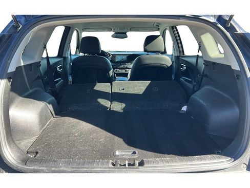 Used 2020 Kia Niro EX w/ Cold Weather Package image 11