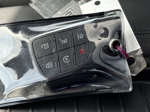 Used 2021 Chevrolet Tahoe Z71 w/ Z71 Off-Road Package image 36