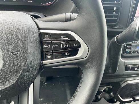 New 2026 RAM ProMaster 2500 w/ Premium Convenience Group image 27