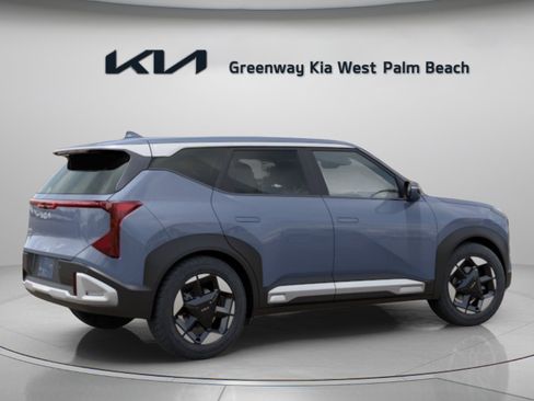 New 2027 Kia Seltos EX FWD image 8