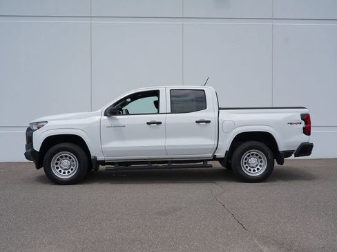 Certified 2026 Chevrolet Colorado W/T w/ Advanced Trailering Package AWD/4WD image 7