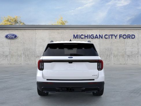 New 2026 Ford Explorer ST-Line w/ ST-Line Street Pack AWD/4WD image 5