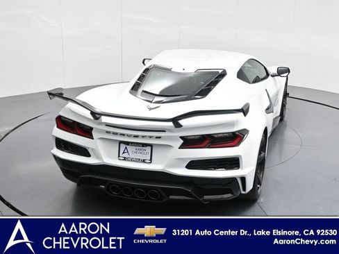 New 2025 Chevrolet Corvette Z06 w/ Z07 Performance Package RWD image 38