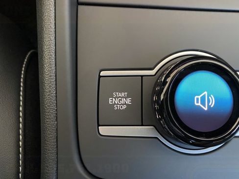 New 2026 Volkswagen Tiguan SE AWD/4WD image 13