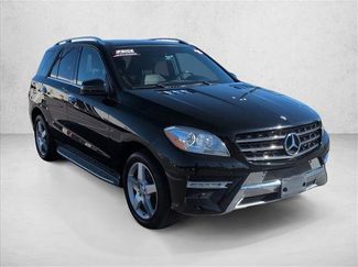 Used 2015 Mercedes-Benz ML 400 4MATIC video 3