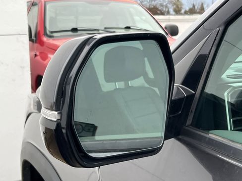 Used 2022 Toyota Tundra Limited image 19