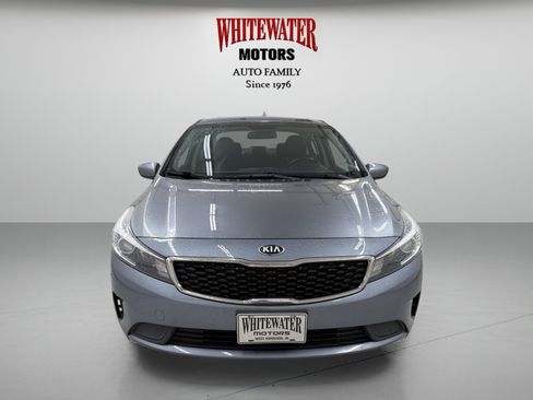 Used 2017 Kia Forte S FWD image 6