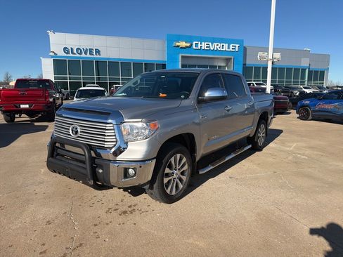 Used 2017 Toyota Tundra Limited image 1