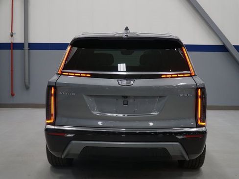 New 2026 Cadillac Vistiq Luxury w/ LPO, Floor Liner Package image 5