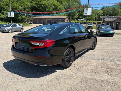 Used 2018 Honda Accord LX image 14