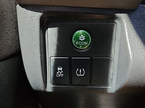 Used 2022 Honda HR-V LX image 20