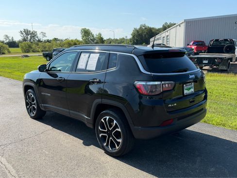 Used 2022 Jeep Compass Limited AWD/4WD image 7