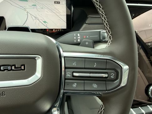 New 2026 GMC Acadia Denali w/ Super Cruise Package image 32