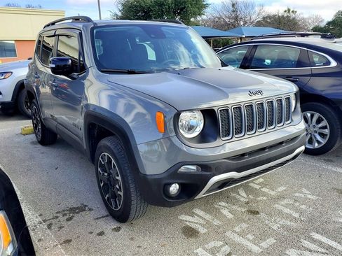 Used 2023 Jeep Renegade Latitude image 1