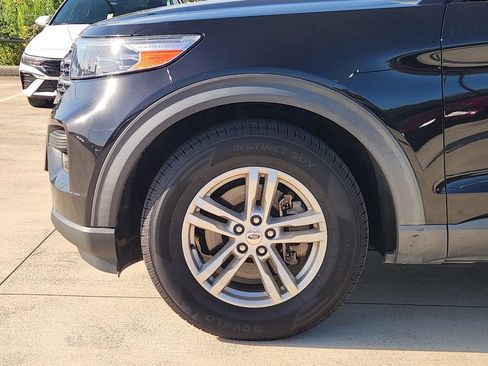 Used 2020 Ford Explorer XLT RWD image 10