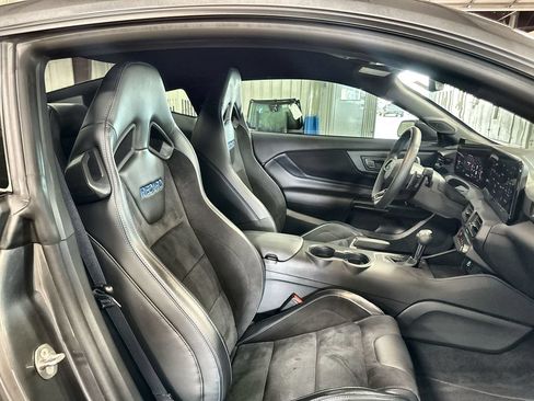Used 2025 Ford Mustang Dark Horse RWD image 29