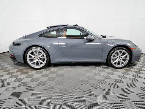 Certified 2025 Porsche 911 Carrera RWD image 26