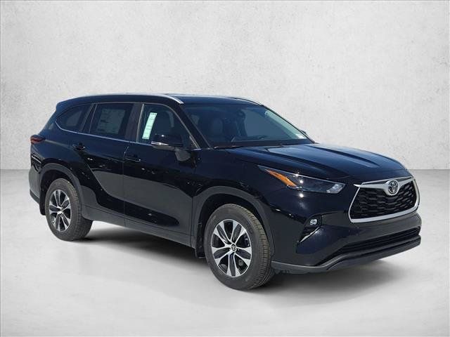 New 2026 Toyota Highlander XLE AWD/4WD image 7