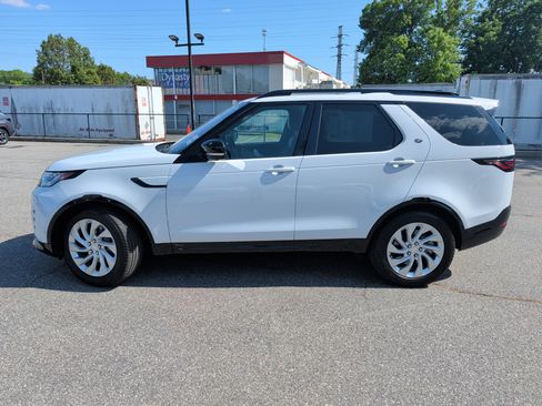 Used 2022 Land Rover Discovery S R-Dynamic AWD/4WD image 6