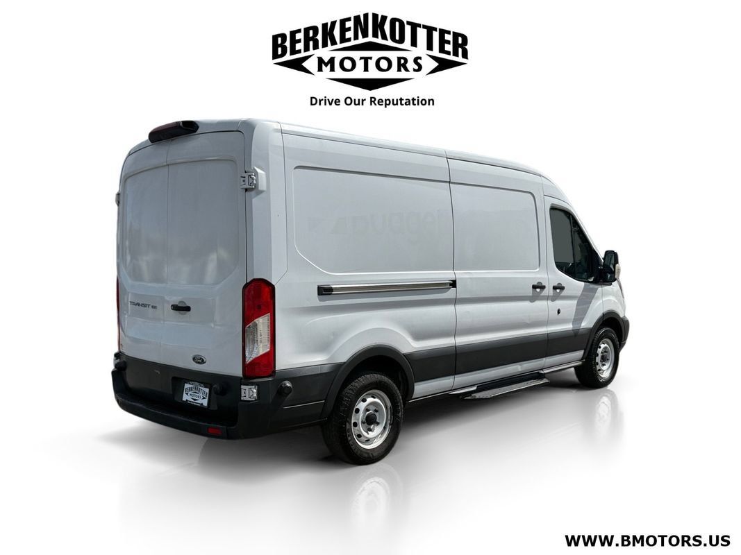 Used 2018 Ford Transit 150 148 Medium Roof RWD image 3