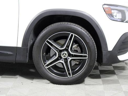 Used 2021 Mercedes-Benz GLB 250 image 35