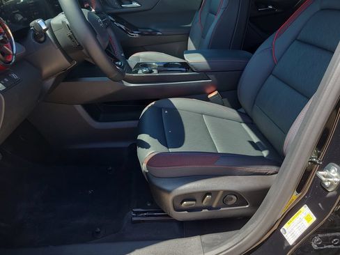 Used 2026 Chevrolet Equinox RS w/ Convenience Package III FWD image 16