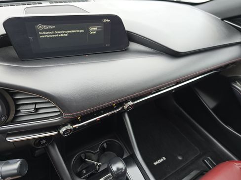 Used 2023 MAZDA MAZDA3 s image 30