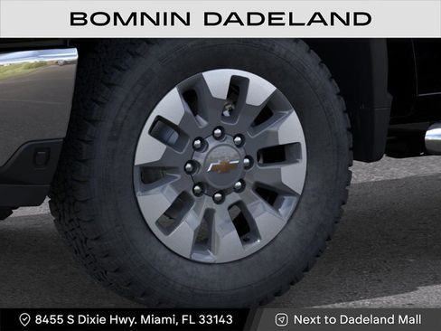 New 2026 Chevrolet Silverado 2500 LT image 9