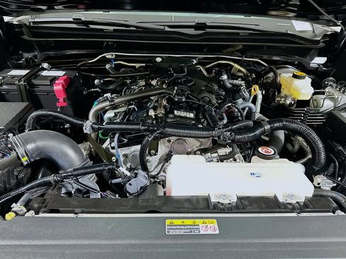 Certified 2024 Toyota Tacoma TRD Sport w/ TRD Sport Upgrade Package AWD/4WD image 19