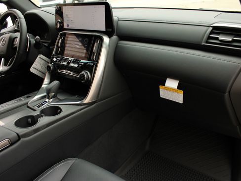 Used 2026 Lexus LX 700h Luxury w/ Appearance Package image 11