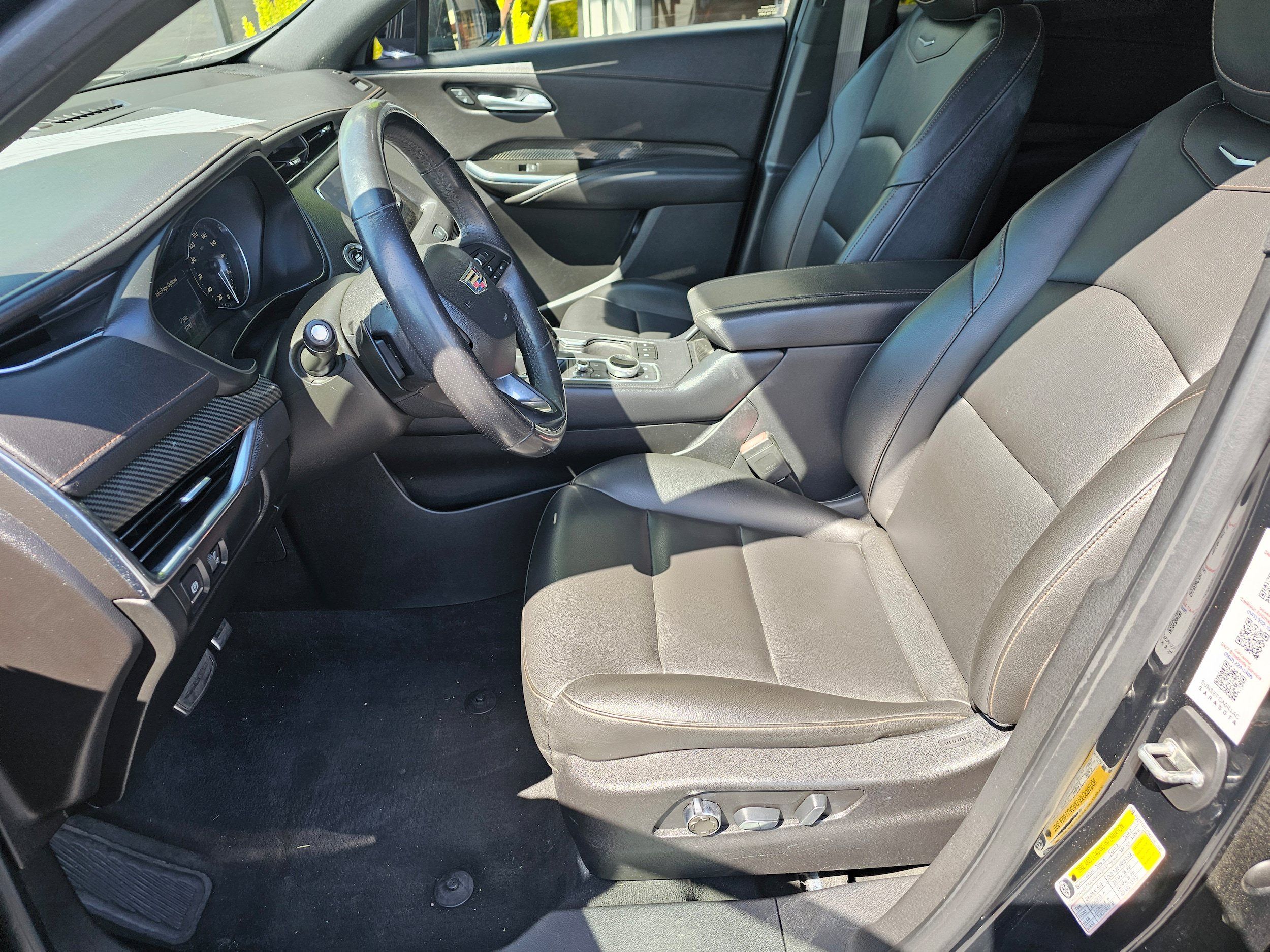 Used 2019 Cadillac XT4 Sport w/ Driver Awareness Package FWD image 11