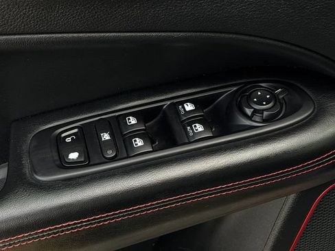 Used 2020 Jeep Compass Trailhawk AWD/4WD image 12