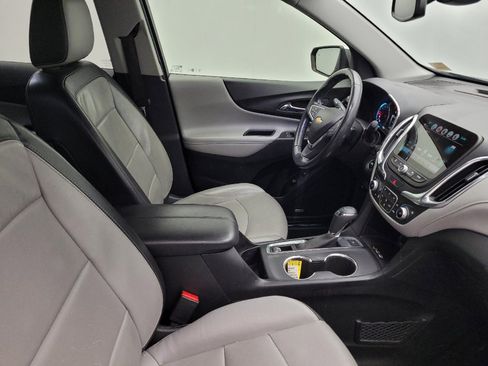 Used 2018 Chevrolet Equinox Premier image 22
