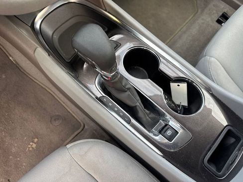 Used 2024 Chevrolet Malibu LT image 22