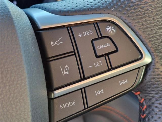 Used 2022 Toyota Sienna XSE FWD image 15