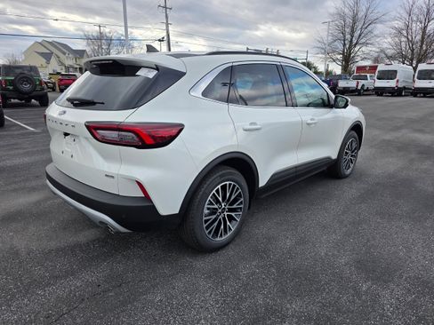 New 2026 Ford Escape SE w/ PHEV Premium Package image 5