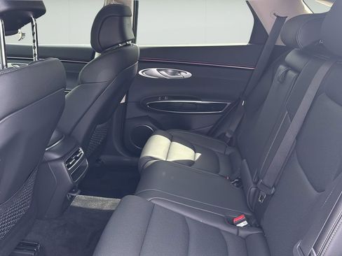 Certified 2026 Genesis GV70 2.5T AWD/4WD image 16