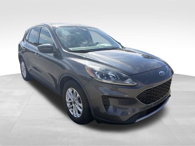 Used 2020 Ford Escape SE FWD image 2