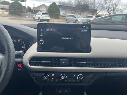 New 2026 Honda HR-V LX image 28