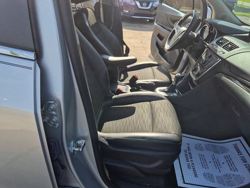 Used 2015 Buick Encore FWD image 16