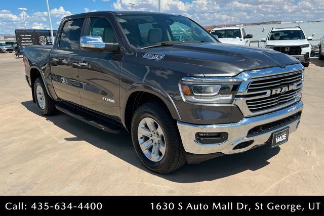 Used 2019 RAM 1500 Laramie AWD/4WD image 7